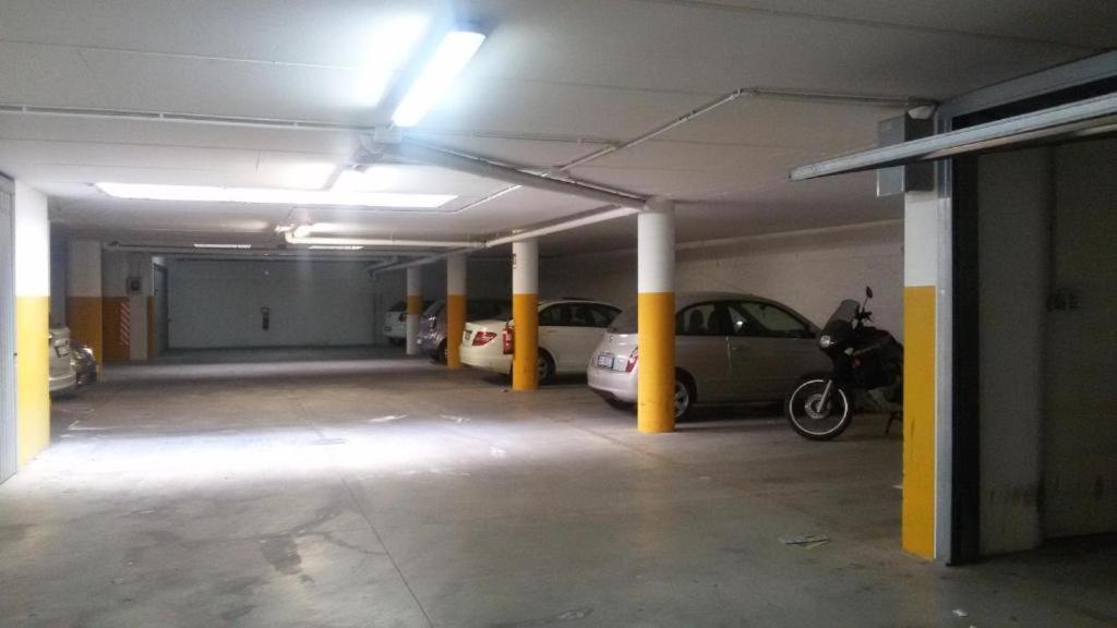 Da Sofia Apartment-Parking Cagliari Eksteriør billede